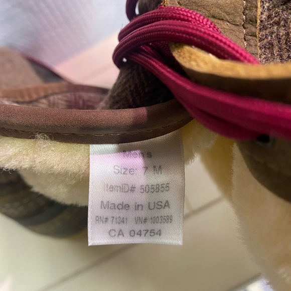 L.L.Bean Tall Bean Boot. Sherpa Lined. - Picture 4 of 5